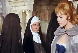 rurikids:

Michèle Mercier as Angélique de Sancé de Monteloup in “Angélique, Marquise des Anges” 
