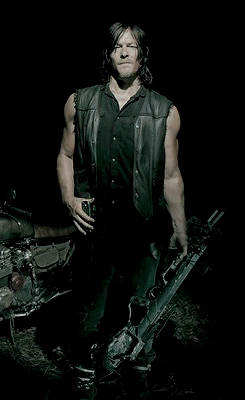 Daryl Dixon [The Walking Dead] Tumblr_ntrxwq3GOE1rxnzm6o1_250